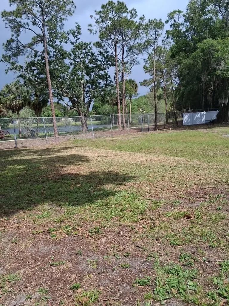 5345 Avon Court Orlando FL 32807
