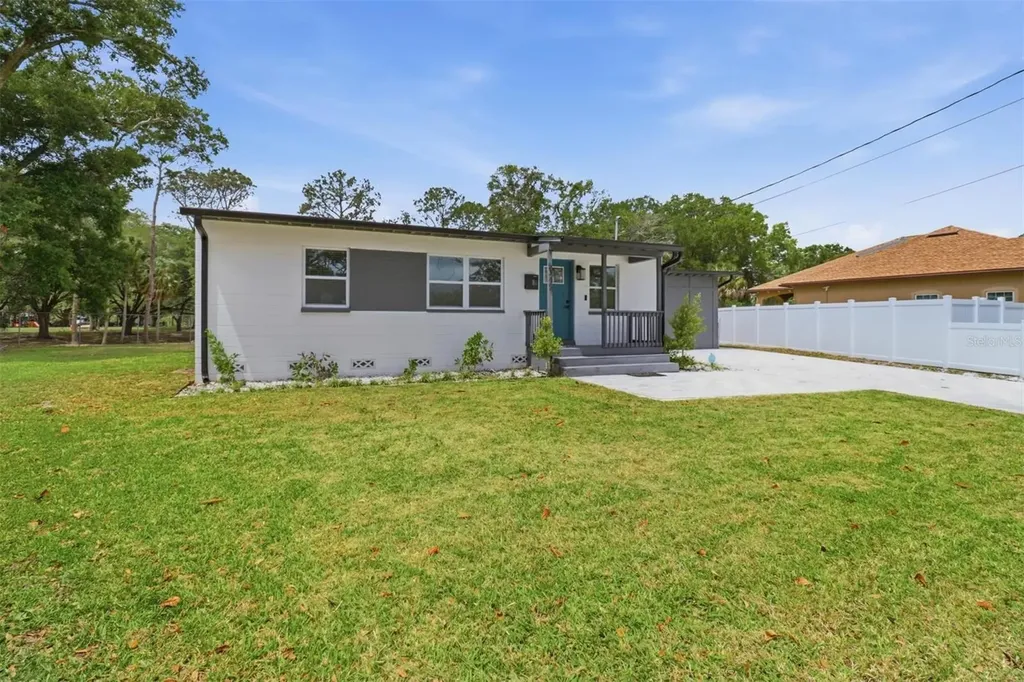 5345 Avon Court Orlando FL 32807