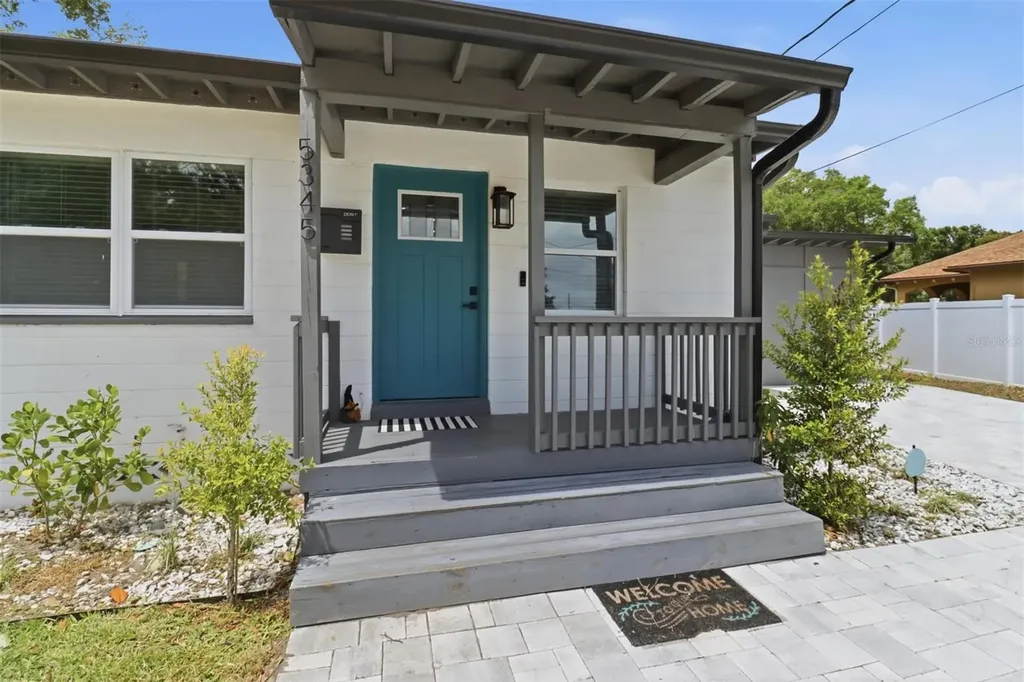 5345 Avon Court Orlando FL 32807