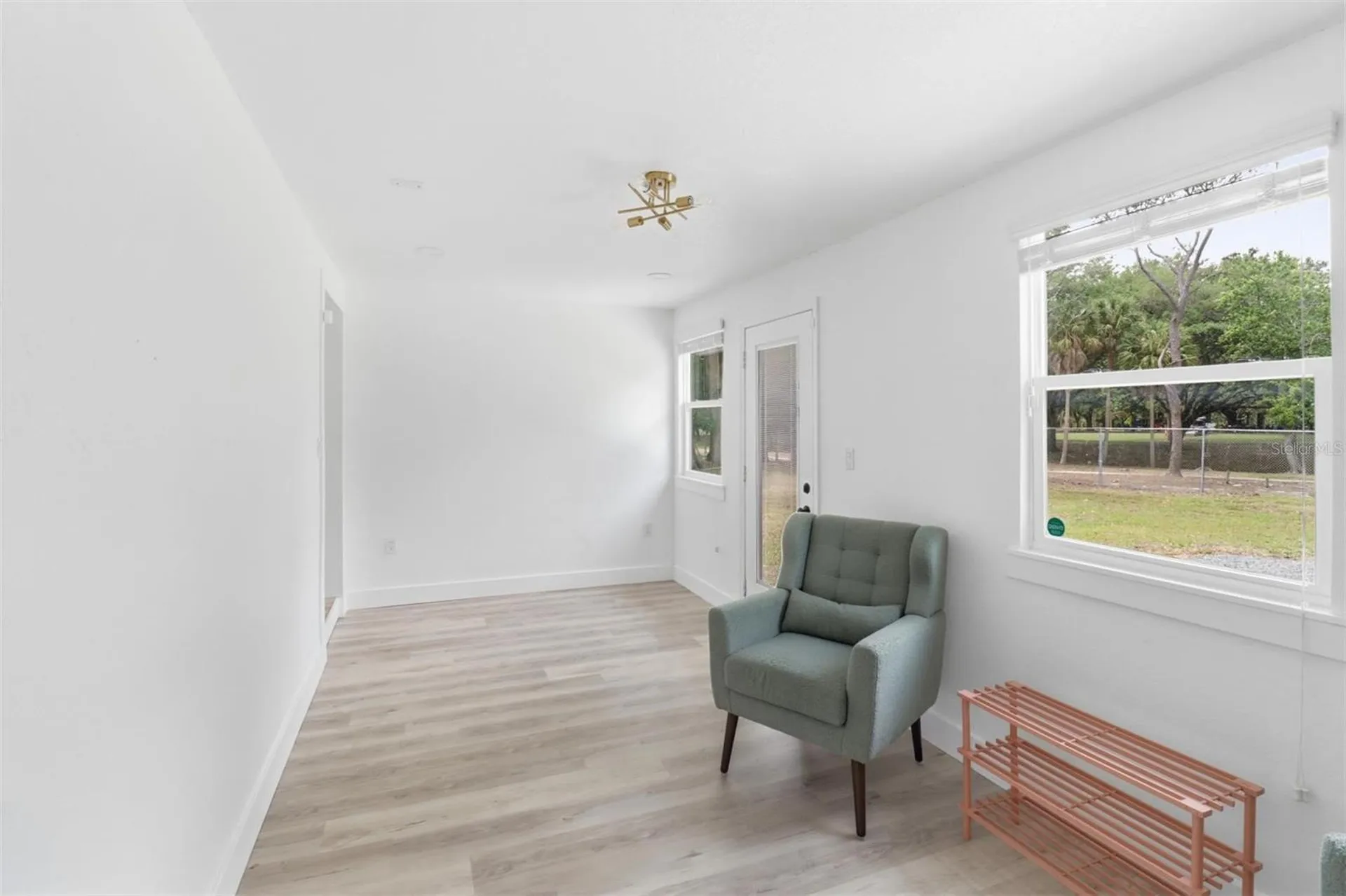 5345 Avon Court Orlando FL 32807