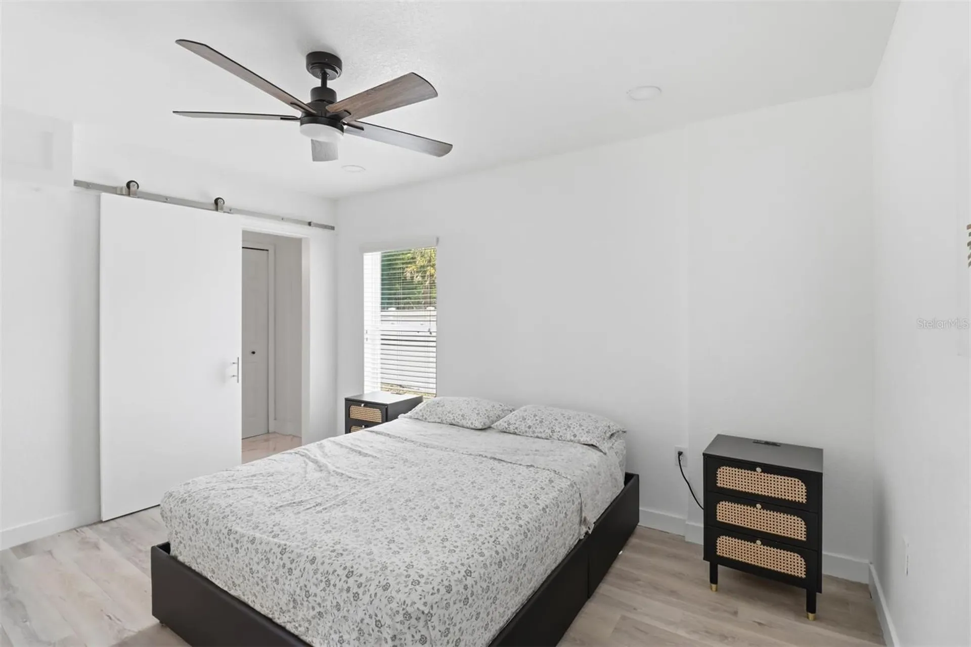 5345 Avon Court Orlando FL 32807