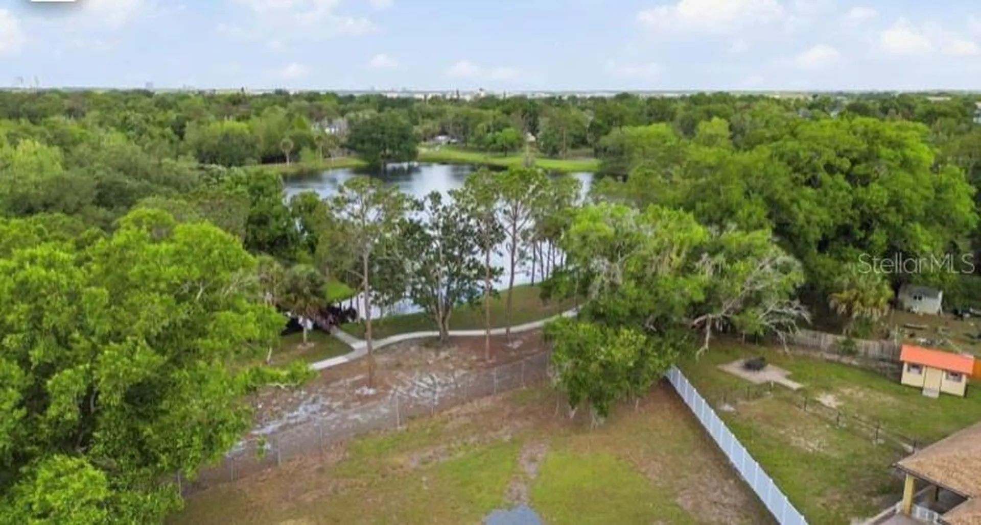 5345 Avon Court Orlando FL 32807