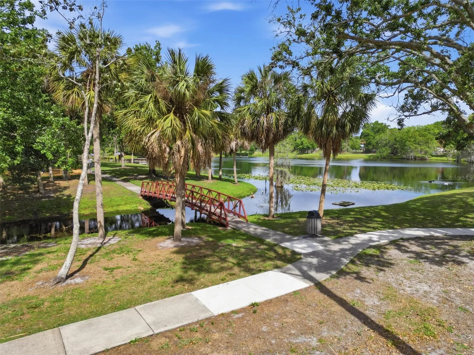 5345 Avon Court Orlando FL 32807