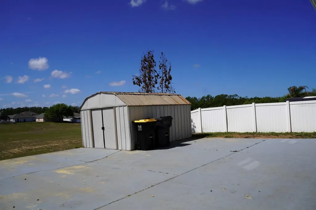 557 Milford Street Davenport FL 33897