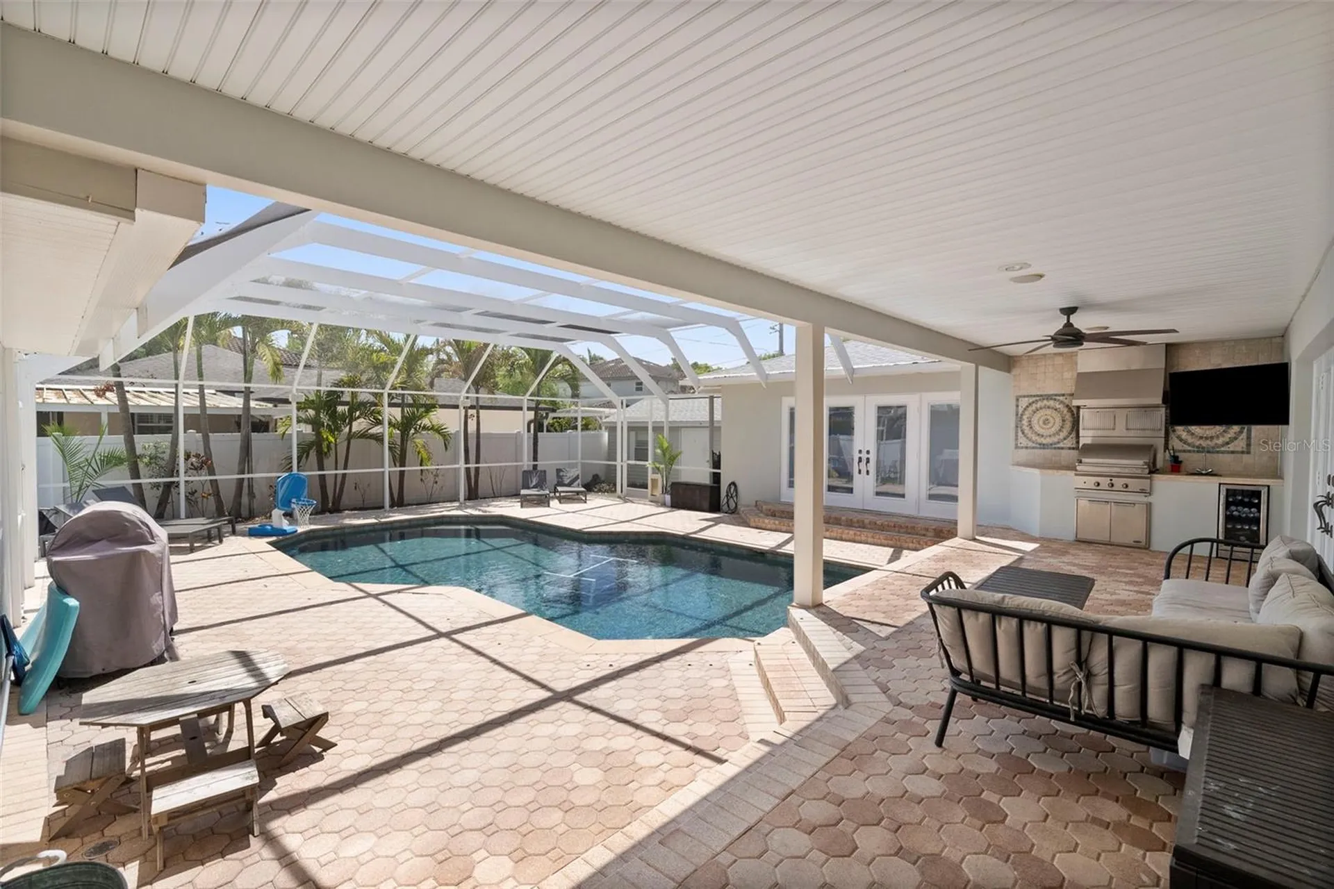 4002 W Kensington Avenue Tampa FL 33629