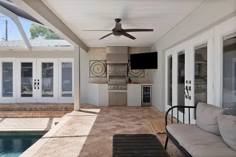 4002 W Kensington Avenue Tampa FL 33629