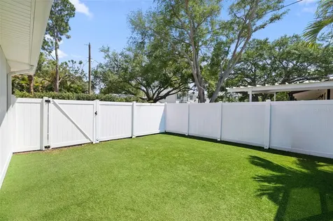 4002 W Kensington Avenue Tampa FL 33629