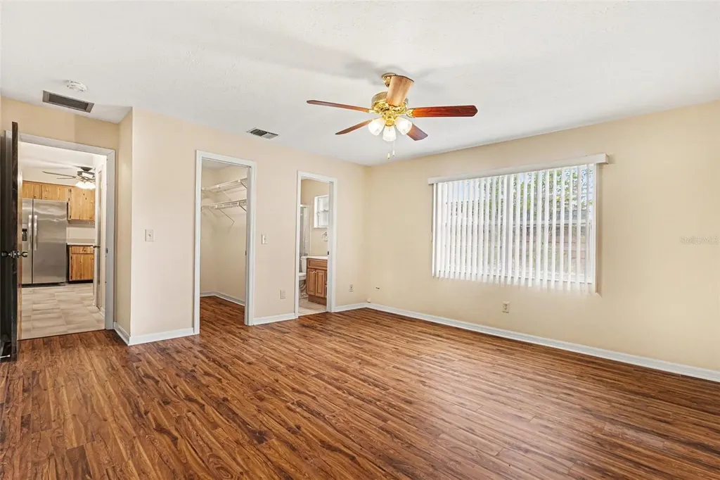 1709 Sakura Drive Valrico FL 33596