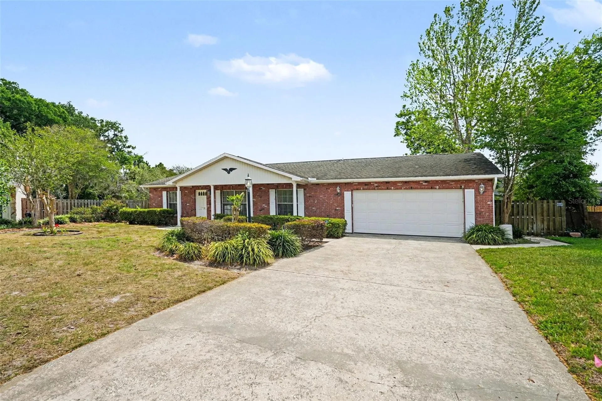 1709 Sakura Drive Valrico FL 33596