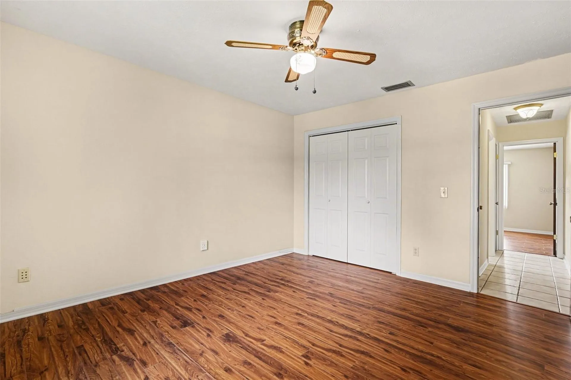 1709 Sakura Drive Valrico FL 33596