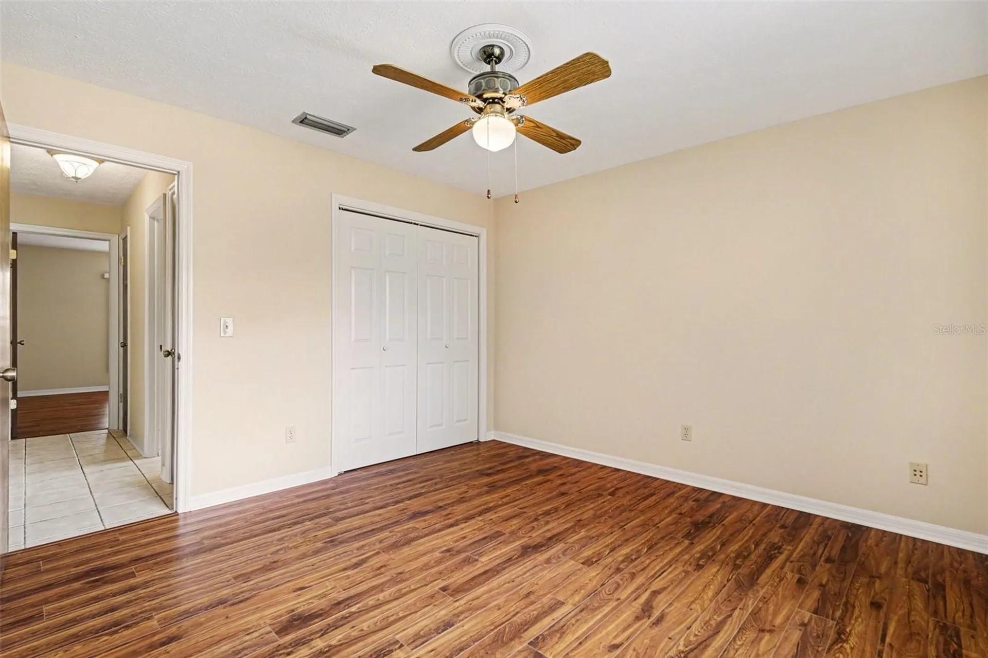 1709 Sakura Drive Valrico FL 33596