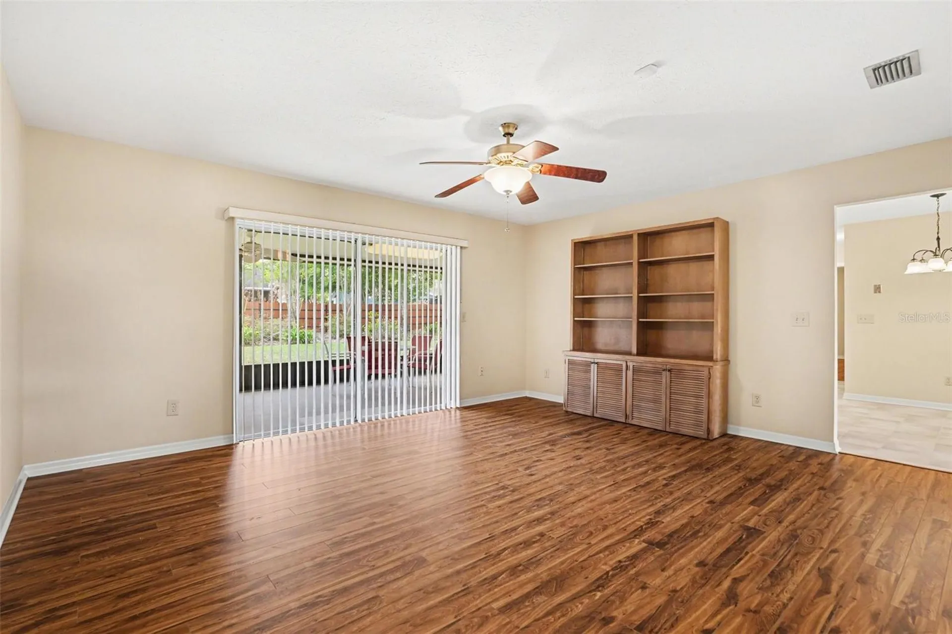 1709 Sakura Drive Valrico FL 33596