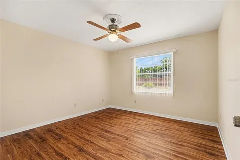 1709 Sakura Drive Valrico FL 33596