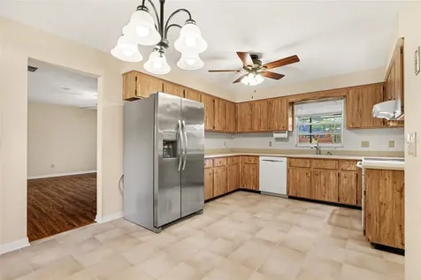 1709 Sakura Drive Valrico FL 33596