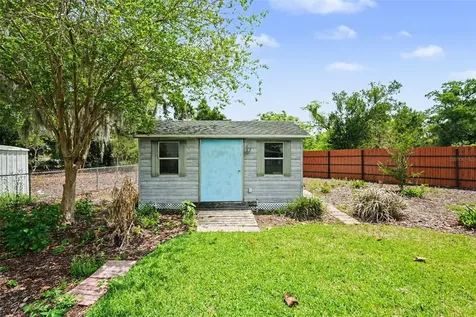 1709 Sakura Drive Valrico FL 33596