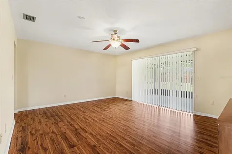 1709 Sakura Drive Valrico FL 33596