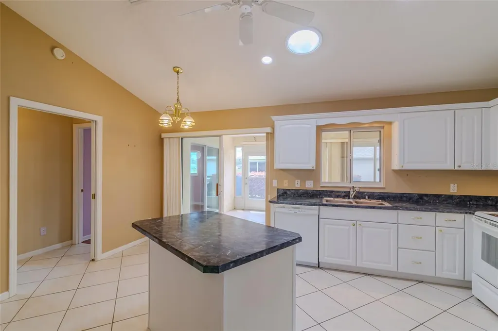 2020 NW 50th Circle Ocala FL 34482