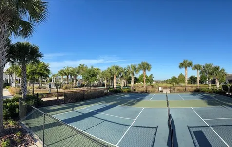 5043 Stokes Way Wildwood FL 34785