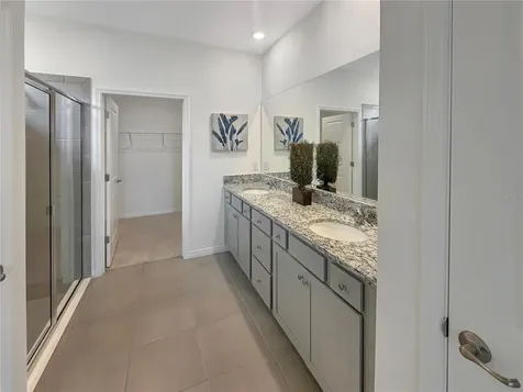 5043 Stokes Way Wildwood FL 34785