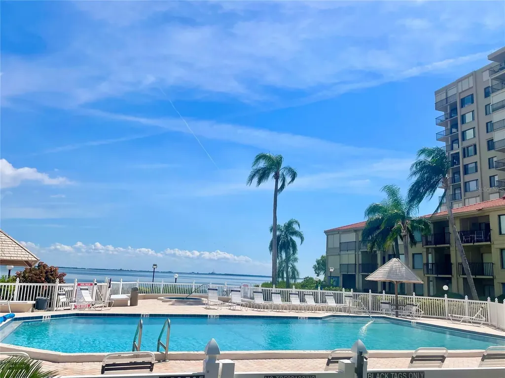 6269 Palma Del Mar Boulevard S St Petersburg FL 33715