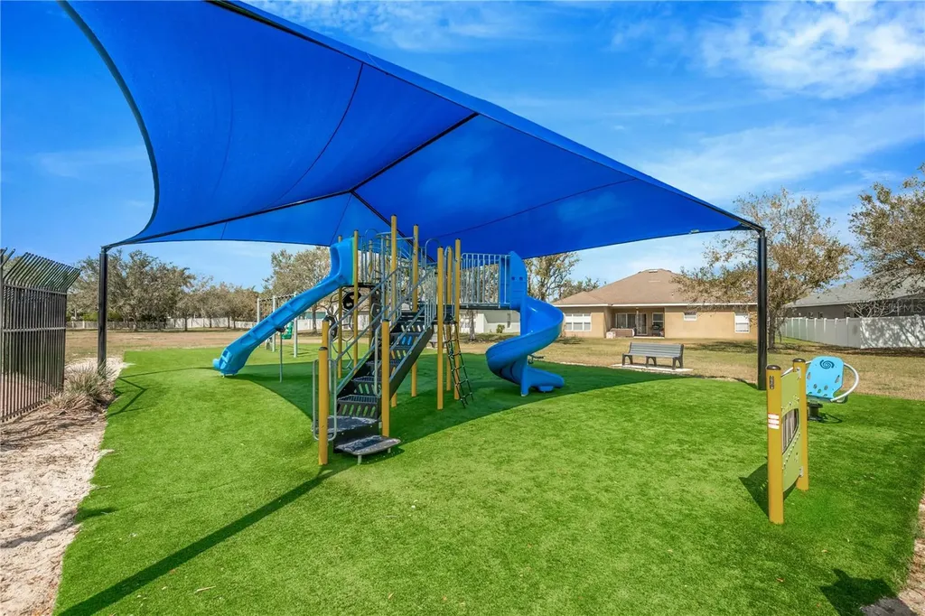 1842 Mira Lago Circle Ruskin FL 33570