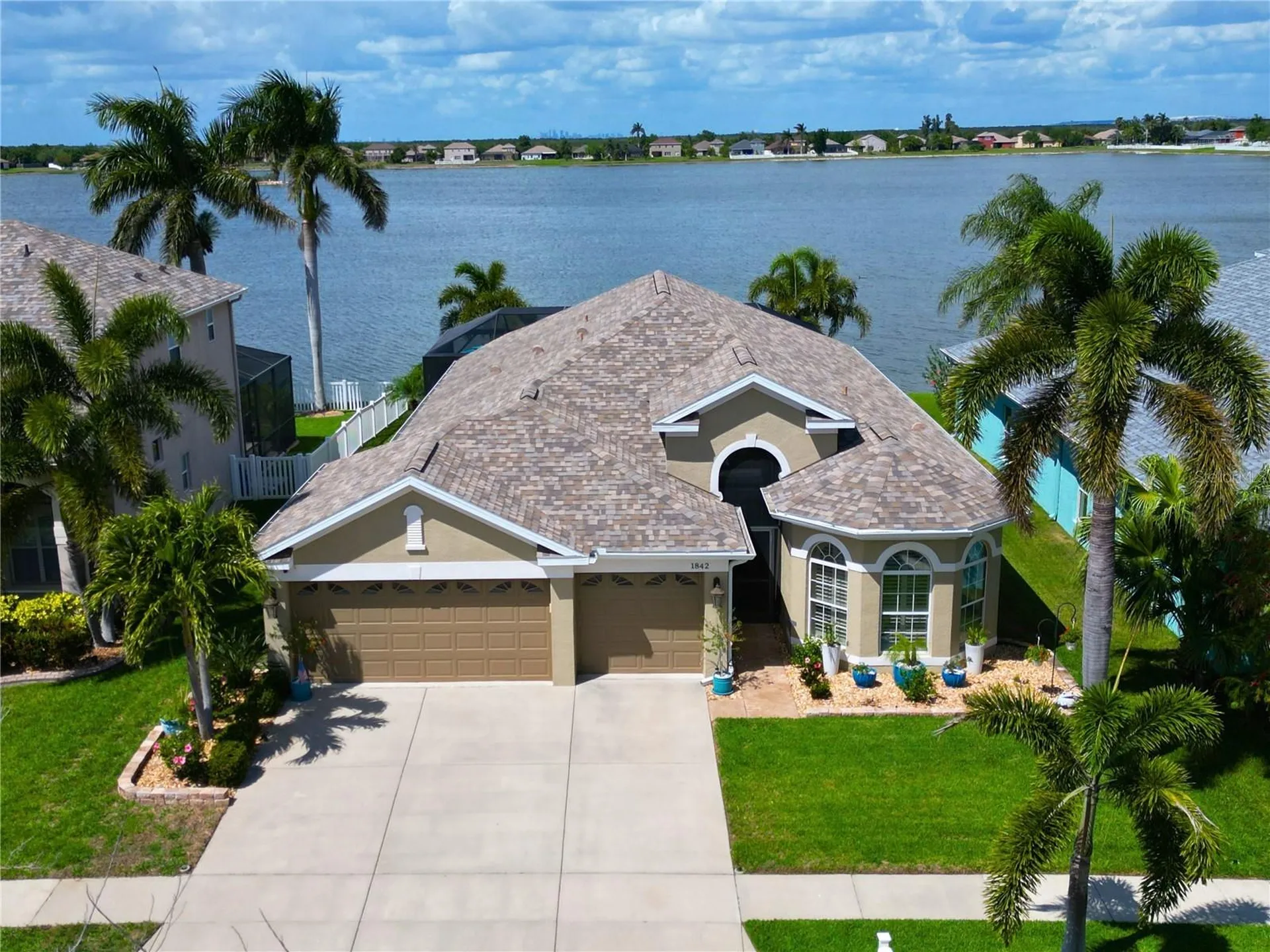 1842 Mira Lago Circle Ruskin FL 33570