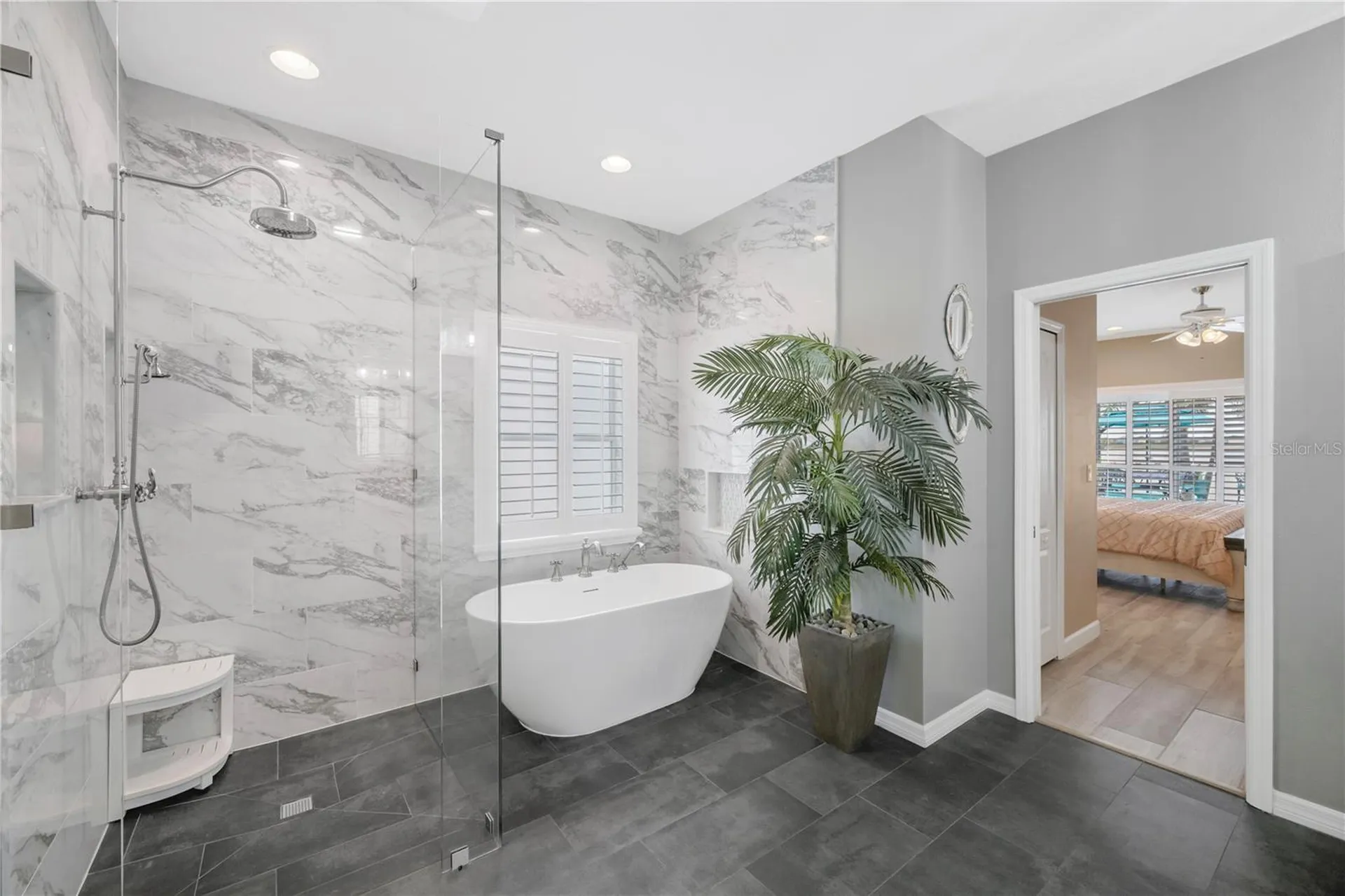 1842 Mira Lago Circle Ruskin FL 33570