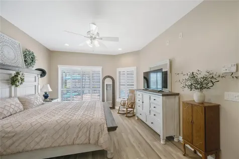 1842 Mira Lago Circle Ruskin FL 33570