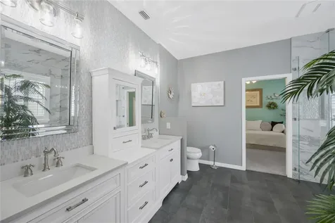1842 Mira Lago Circle Ruskin FL 33570