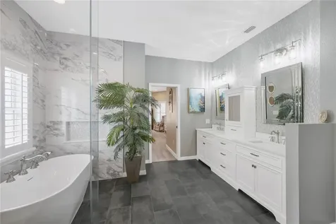 1842 Mira Lago Circle Ruskin FL 33570
