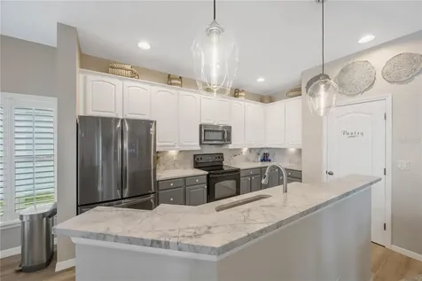 1842 Mira Lago Circle Ruskin FL 33570