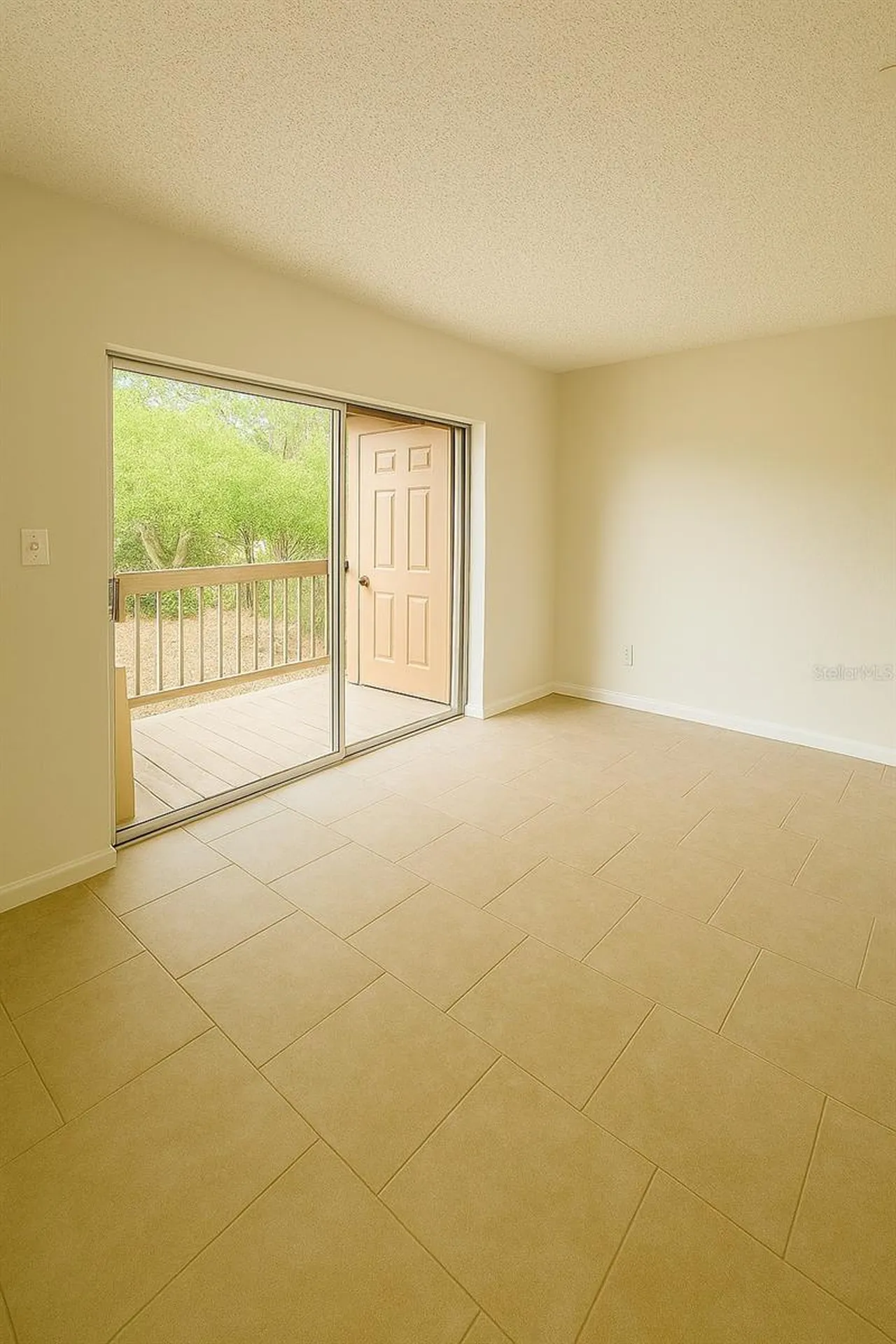 7520 Needle Leaf Place Tampa FL 33617
