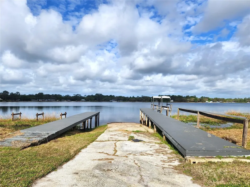 22380 NE 112th Terrace Fort Mc Coy FL 32134
