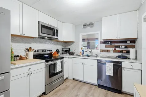 6710 36th Avenue E Palmetto FL 34221