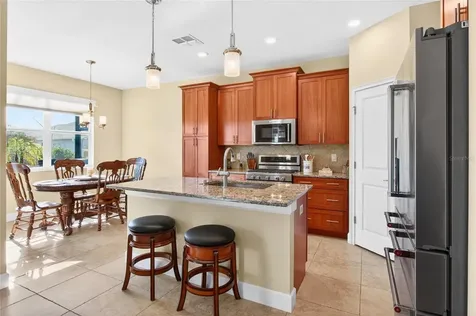 3863 Bedford Avenue Winter Haven FL 33884