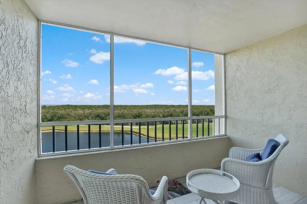 2333 Feather Sound Drive Clearwater FL 33762