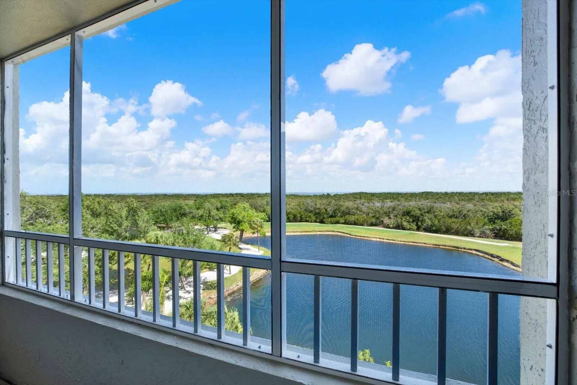 2333 Feather Sound Drive Clearwater FL 33762