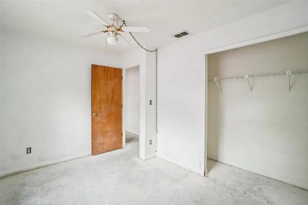 7227 32nd Avenue N St Petersburg FL 33710