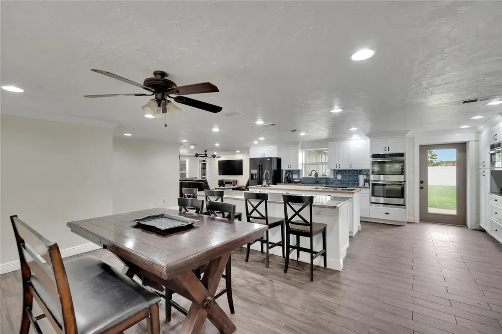 8105 Brower Drive Bradenton FL 34211