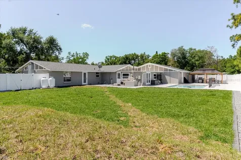 8105 Brower Drive Bradenton FL 34211