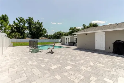 8105 Brower Drive Bradenton FL 34211