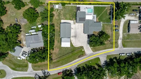 8105 Brower Drive Bradenton FL 34211