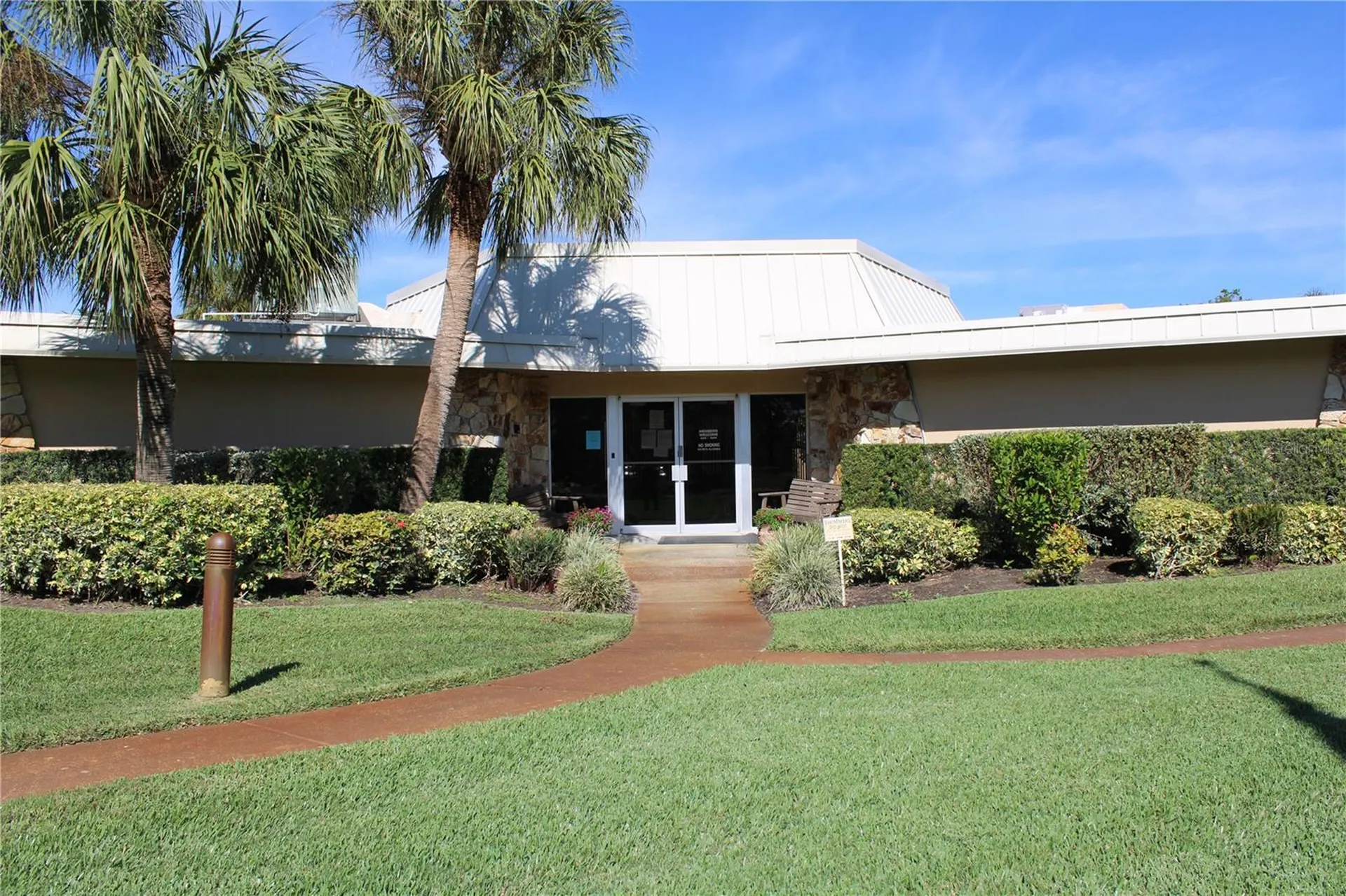 4240 Ironwood Circle Bradenton FL 34209