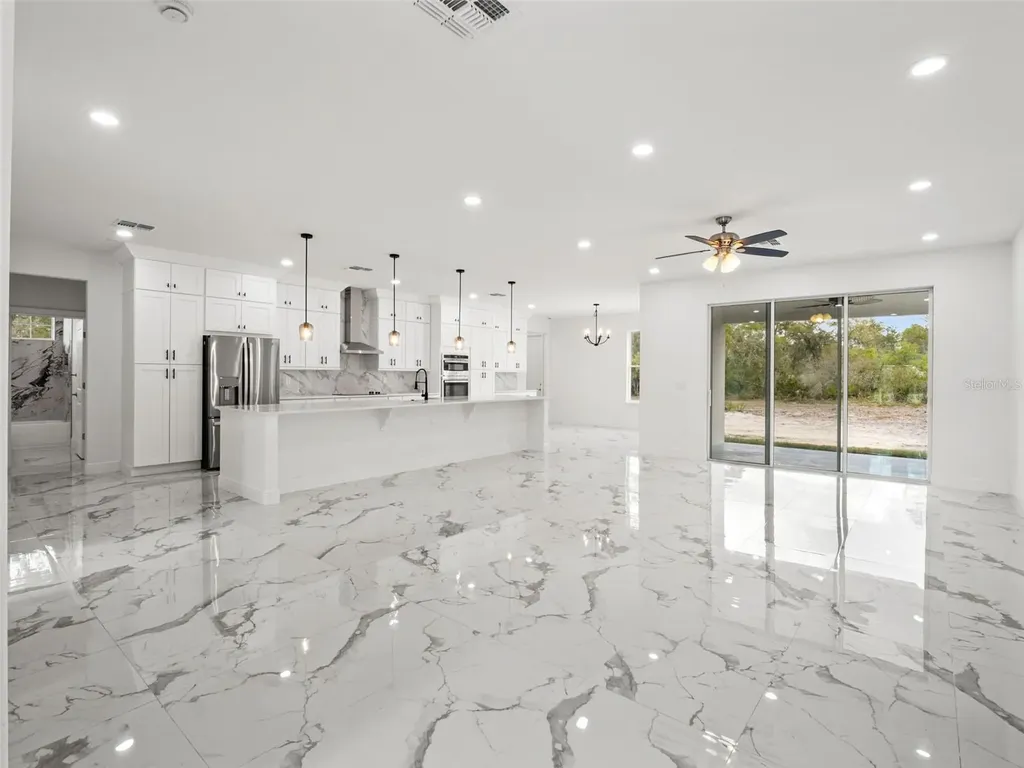 42430 Fir Street Eustis FL 32736