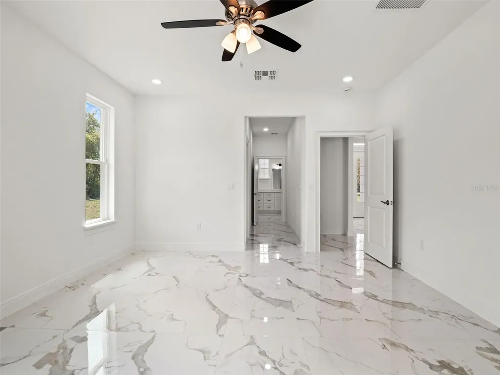42430 Fir Street Eustis FL 32736