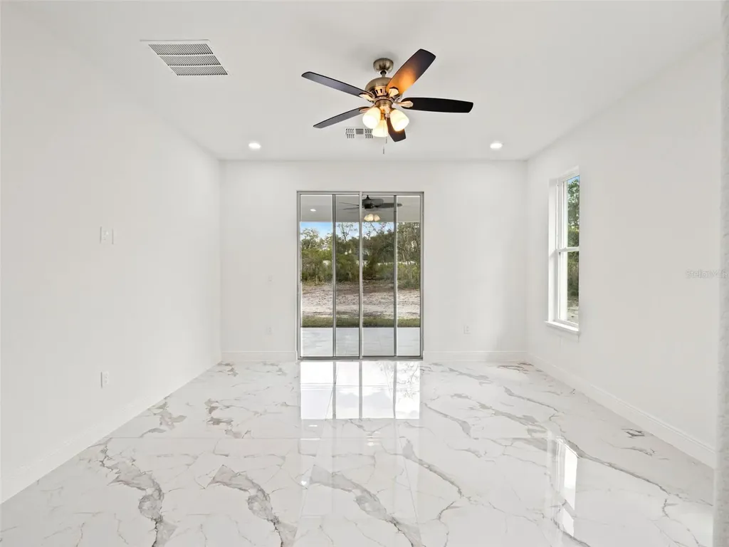 42430 Fir Street Eustis FL 32736