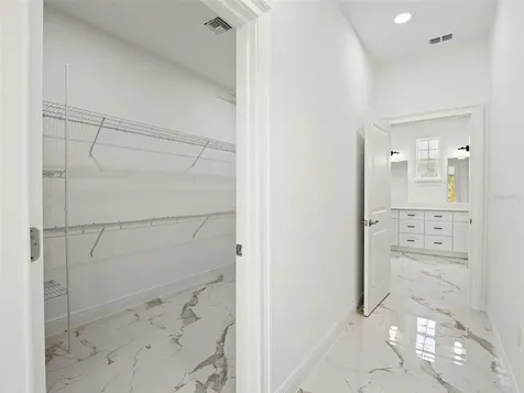 42430 Fir Street Eustis FL 32736