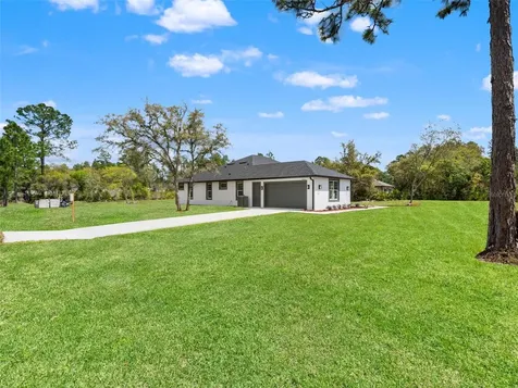 42430 Fir Street Eustis FL 32736