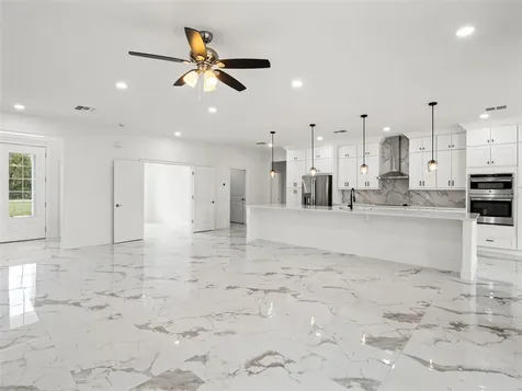 42430 Fir Street Eustis FL 32736