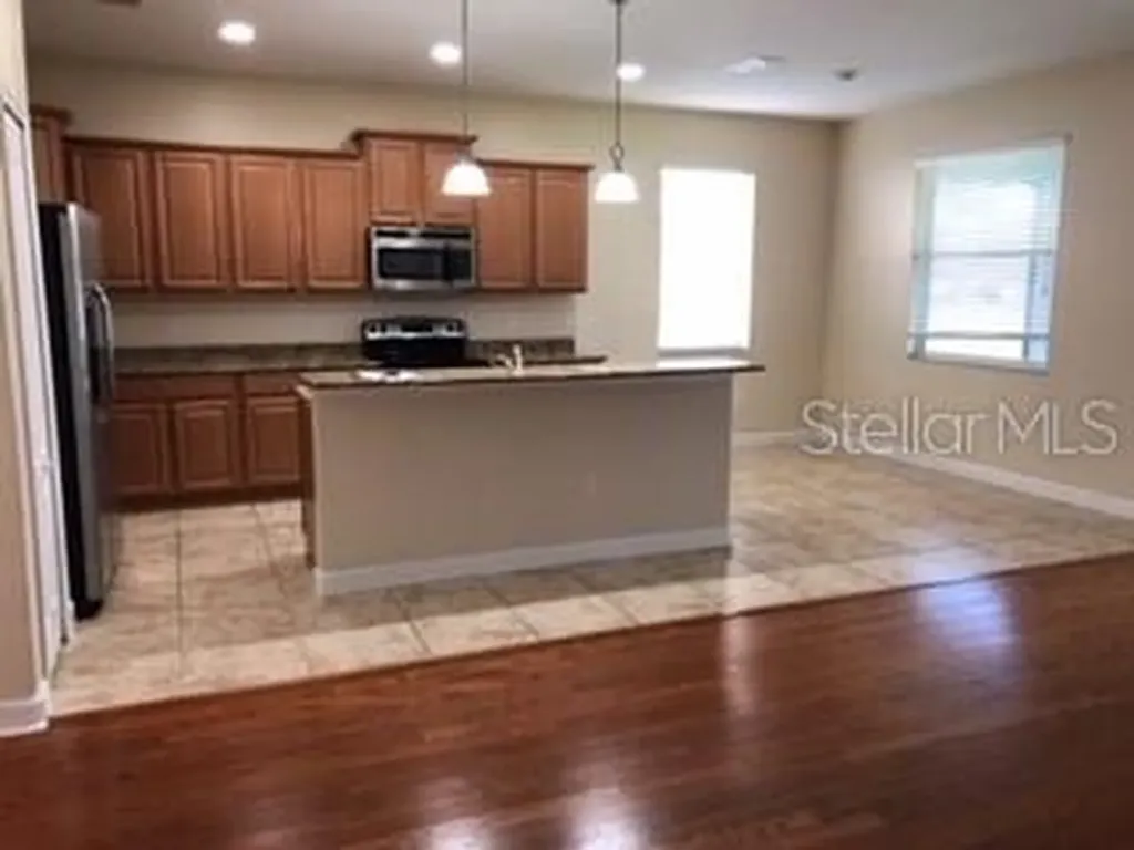 20012 Oakflower Avenue Tampa FL 33647
